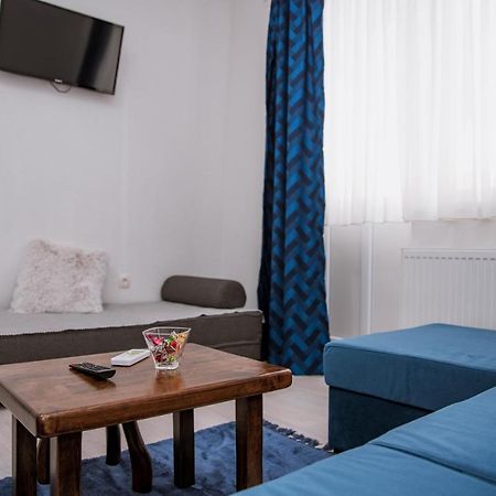Guest House Mylan Licko Petrovo Selo Eksteriør billede